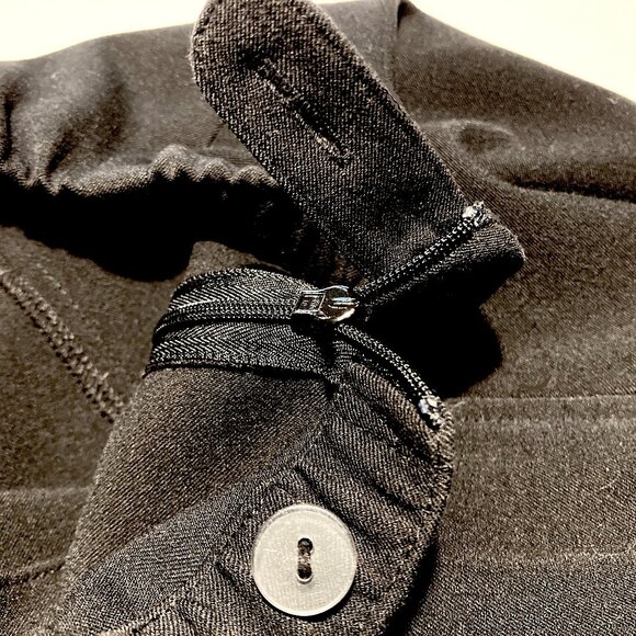 Sigrid Olsen Black Slacks with elastic waist and side zipper - Picture 6 of 10